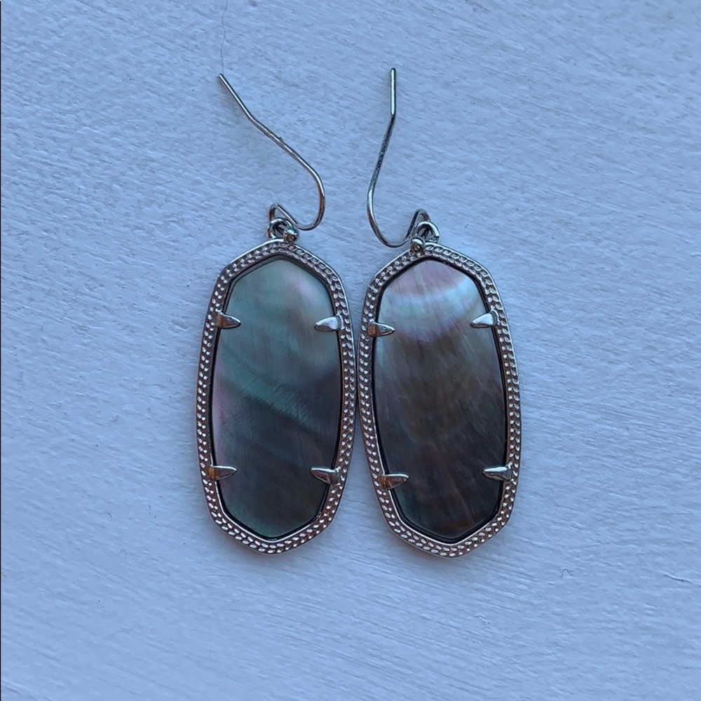 Kendra Scott Elle Earrings